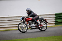 Vintage-motorcycle-club;eventdigitalimages;mallory-park;mallory-park-trackday-photographs;no-limits-trackdays;peter-wileman-photography;trackday-digital-images;trackday-photos;vmcc-festival-1000-bikes-photographs